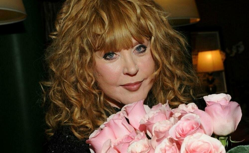 Alla Puqa&ccedil;ova bu qədər pensiya alırmış