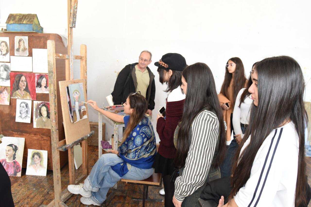 "Art Weekend" festivalı çərçivəsində Rəssamlıq Akademiyasında açıq qapı günləri keçirilib  FOTO