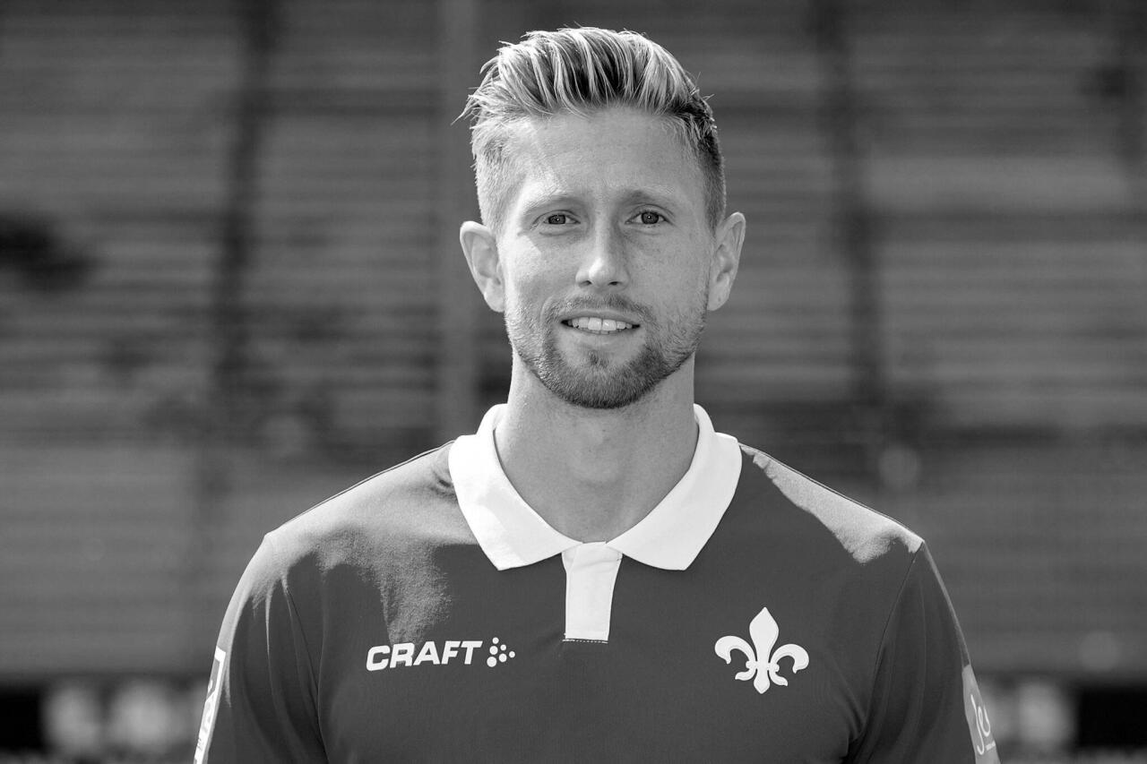 Alman futbol&ccedil;u faciəvi şəkildə &ouml;ld&uuml;