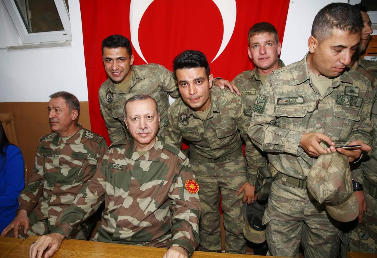 Ərdoğana generallarla bağlı daha bir səlahiyyət verildi