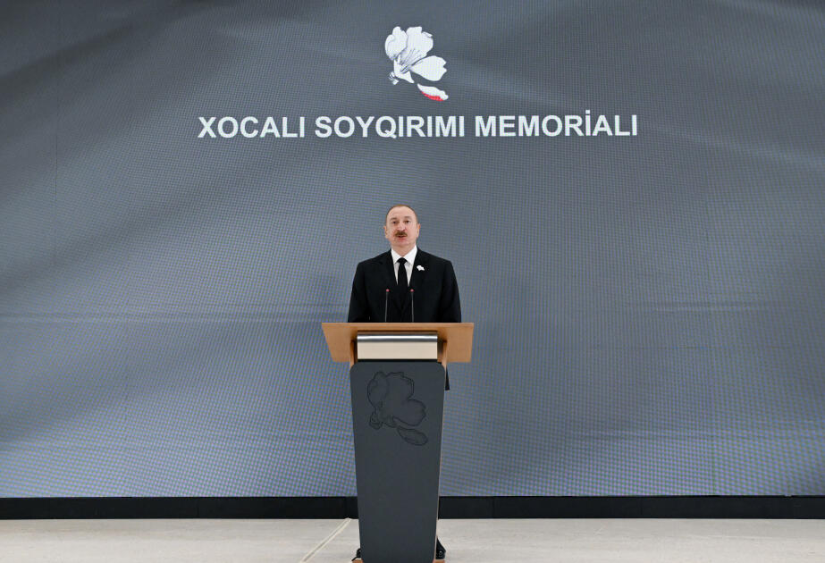 Prezident İlham Əliyev: Memorial Kompleksin timsalında biz Azərbaycan xalqının əyilməz ruhunu g&ouml;r&uuml;r&uuml;k
