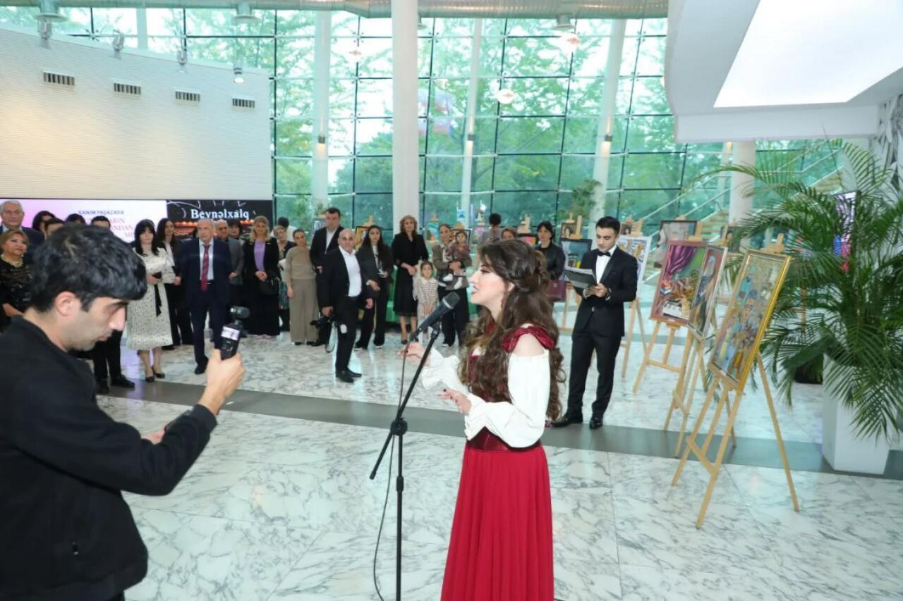 Xanım Paşazadənin “Duyğuların palitrasından rəngli misralara” adlı sərgikonserti təqdim olunub  FOTO