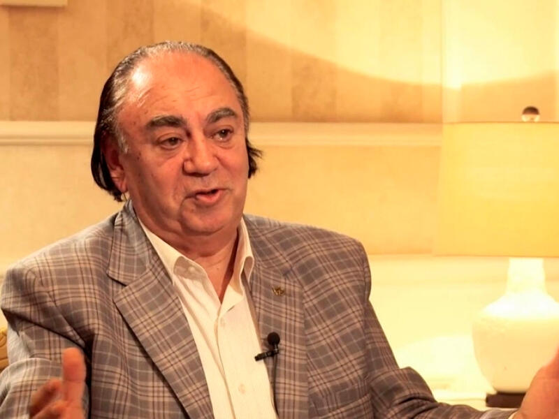 "Onu övladlıqdan silmişəm"