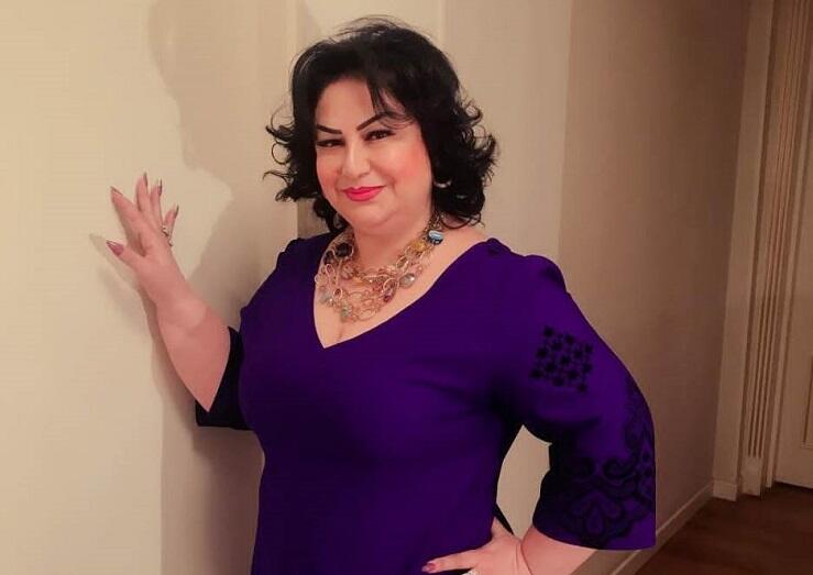 "60 yaşı var, qarınıayaqları a&ccedil;ıq formada..."