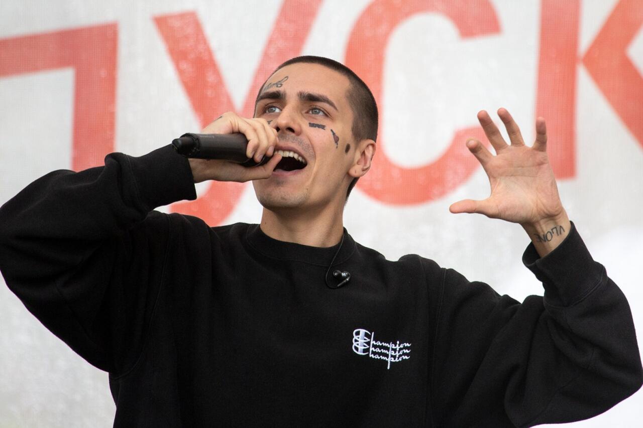 Tanınmış rus reperə cinayət işi a&ccedil;ıldı