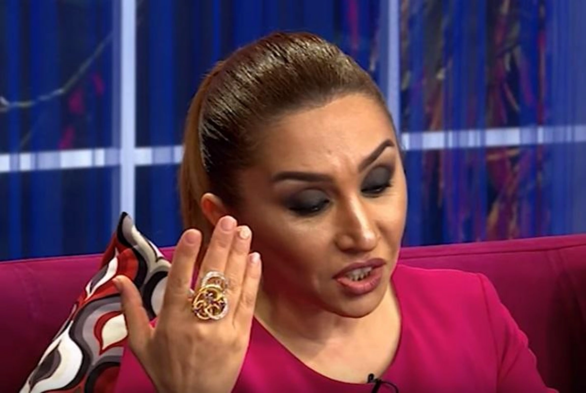 "Yalansa, sənin gözün tökülsün"