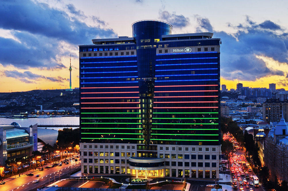 “Hilton Baku”dakı qiymətlər turistləri şoka saldı 