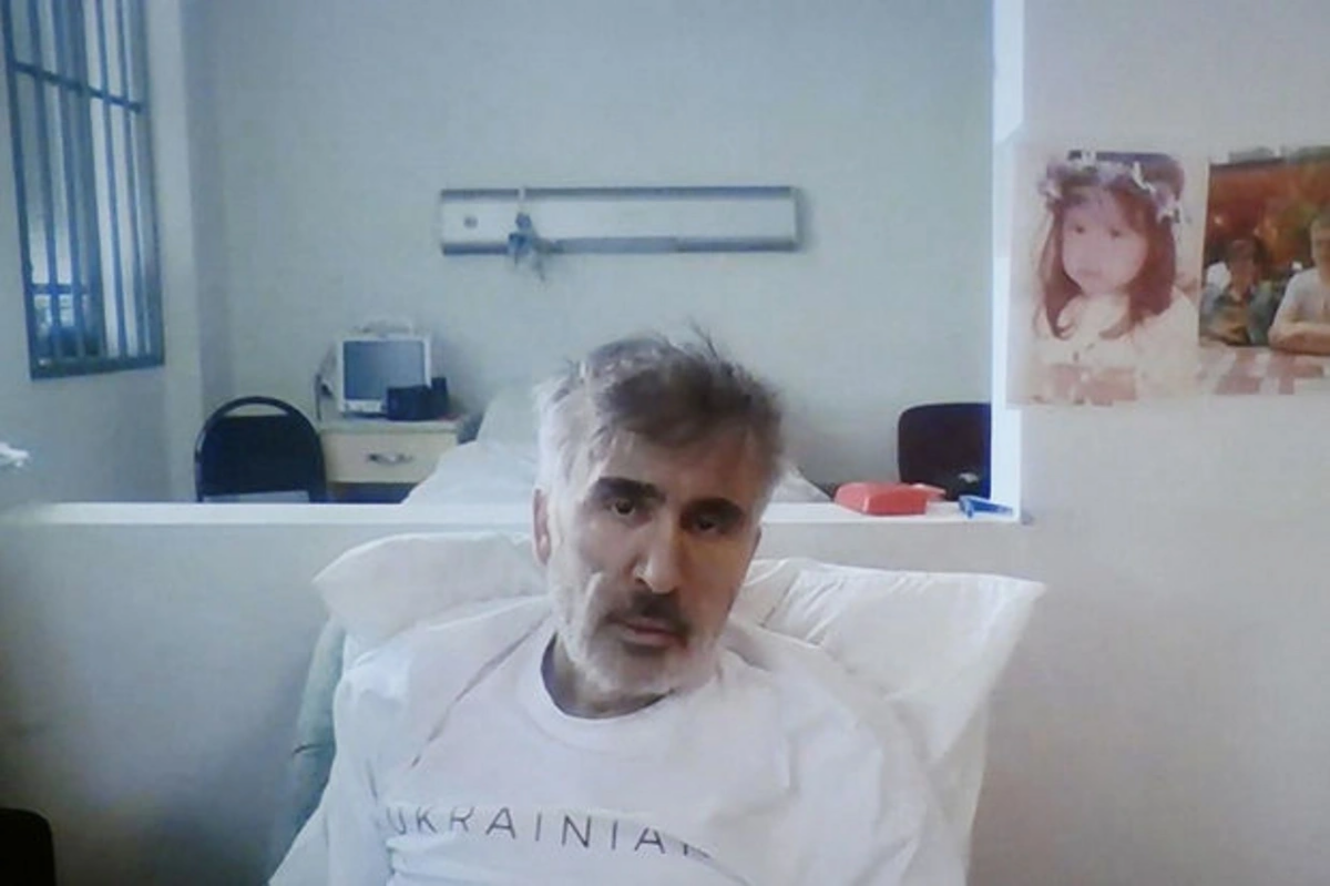 Saakaşvili təqsirli bilindi  3 milyon ödəməlidir