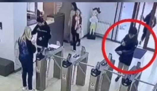 Həmin şagird silahı liseyə belə gətirib 