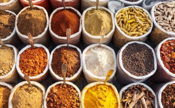 Niyə ədviyyatlar yeməyin sonunda əlavə edilməlidir?   Dadı korlayan geniş yayılmış səhv