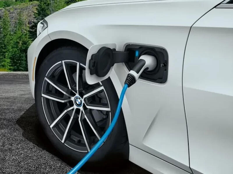 Elektrobilini kustar üsulla şarj edənlərə XƏBƏRDARLIQ 