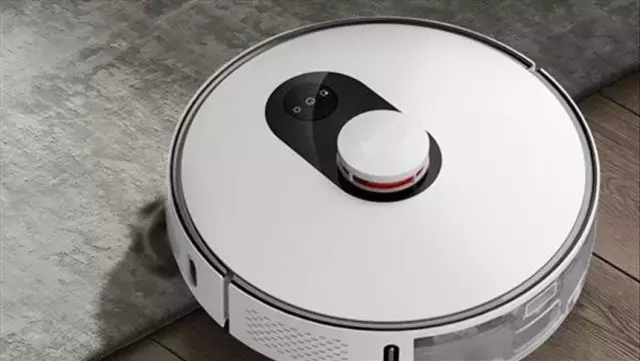 24 &ouml;lkədən minlərlə robot tozsoranın kamerasına girdi