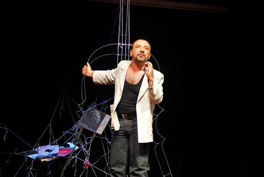 Milli Gənc Tamaşaçılar Teatrı Qazaxstanda “MONOFEST” teatr festivalında iştirak edəcək  FOTO