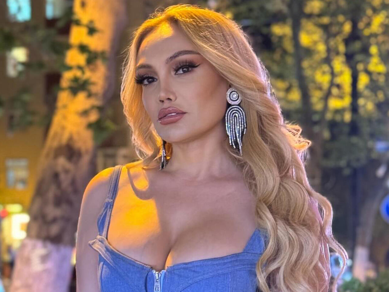 Nura Surinin anası qazi imiş  FOTO