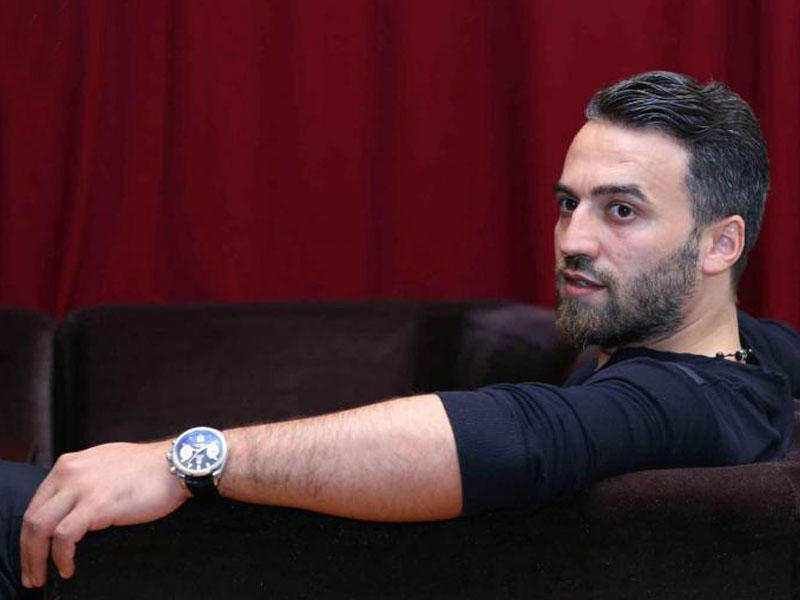 "Böyük sənəti var, amma özünü apara bilmir"