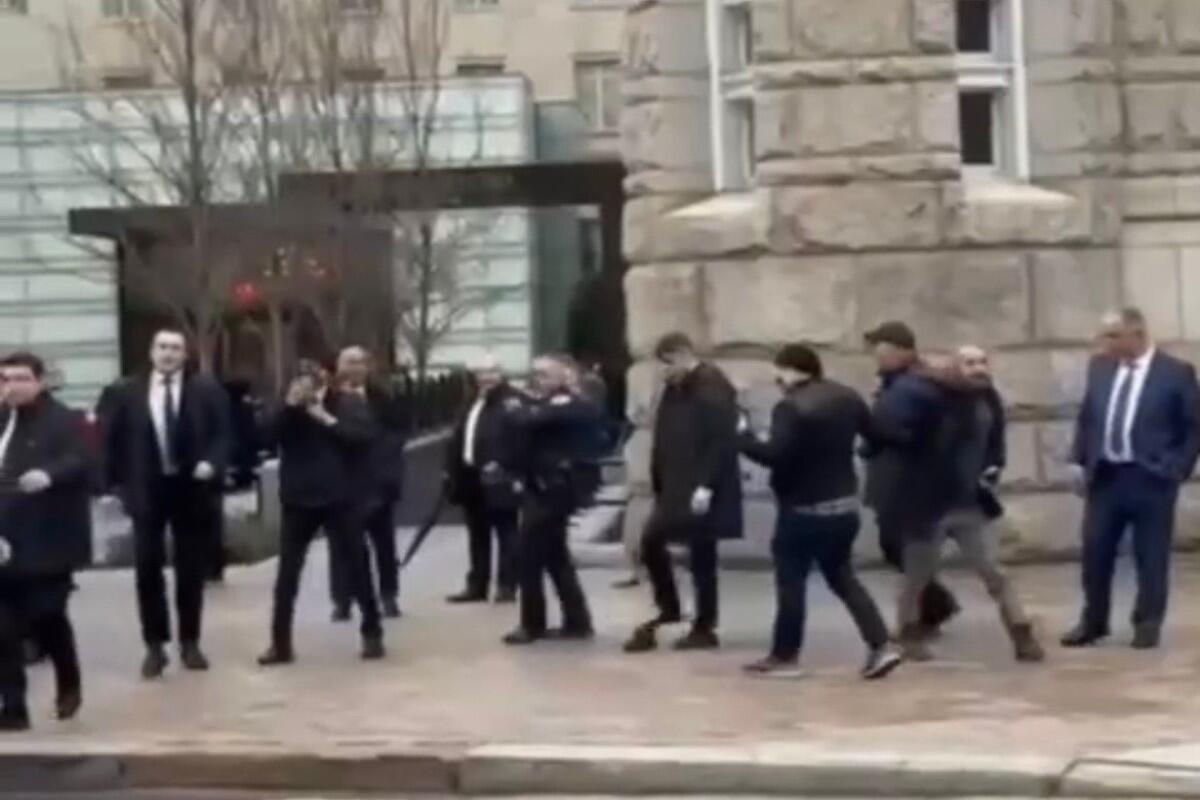 Rusiya Vaşinqtondakı hadisələrə m&uuml;daxilə edibmi? &ndash; Araşdırma