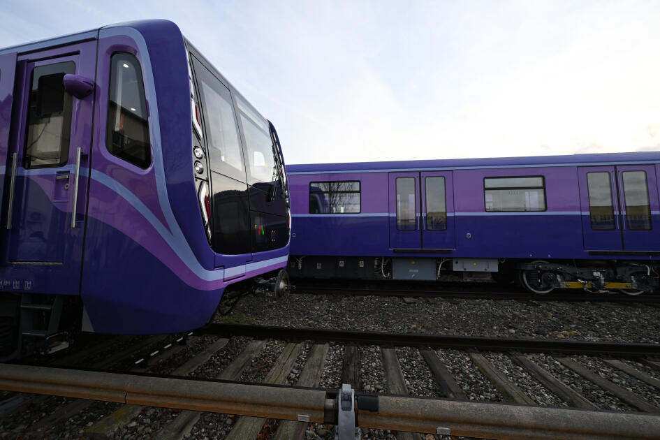 Xəttə 15 yeni vaqon buraxıldı