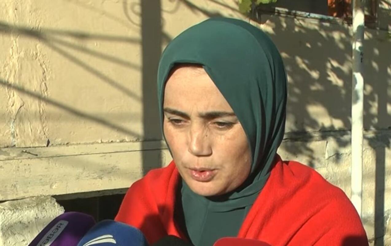 &Uuml;rəyi 45 dəqiqə dayanandan sonra həyata qayıdan qadın 6 &ouml;vladı ilə 