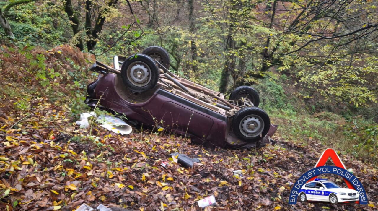 Bacısının yasından qayıdan kişi qəzaya düşdü, digər bacısı da öldü 