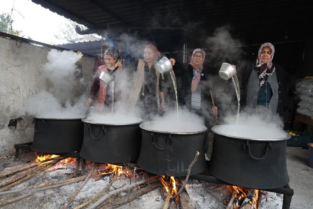 Budağında 20 qəpik, qadınların əlində isə 60 qat dəyər qazanır 