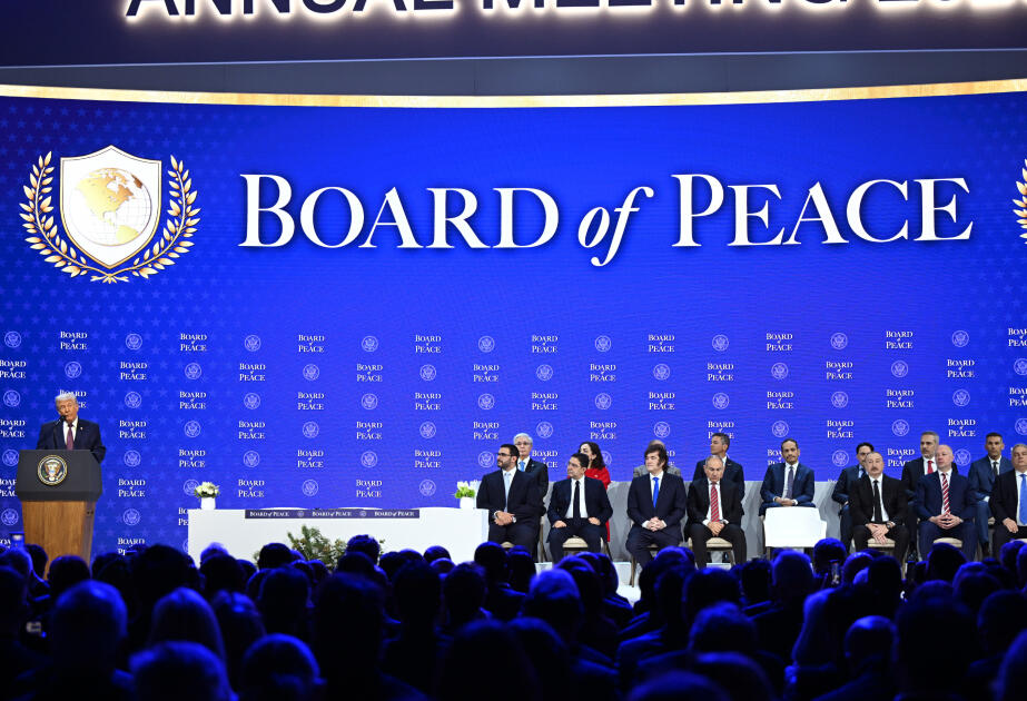 İlham Əliyev Davosda &ldquo;S&uuml;lh Şurasının Nizamnaməsi&rdquo; sənədinin imzalanma mərasimində iştirak edir  FOTO