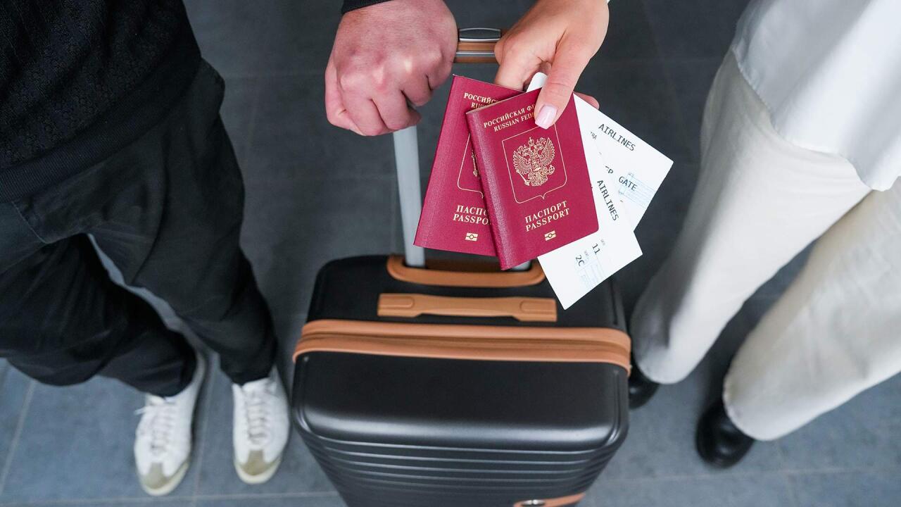 Onlara çoxgirişli vizaların verilməsi qadağan edildi