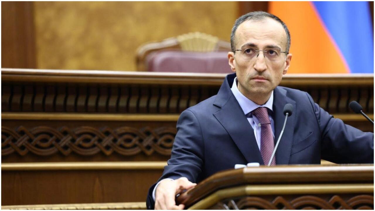 10 erməni Ermənistana təhvil verildi