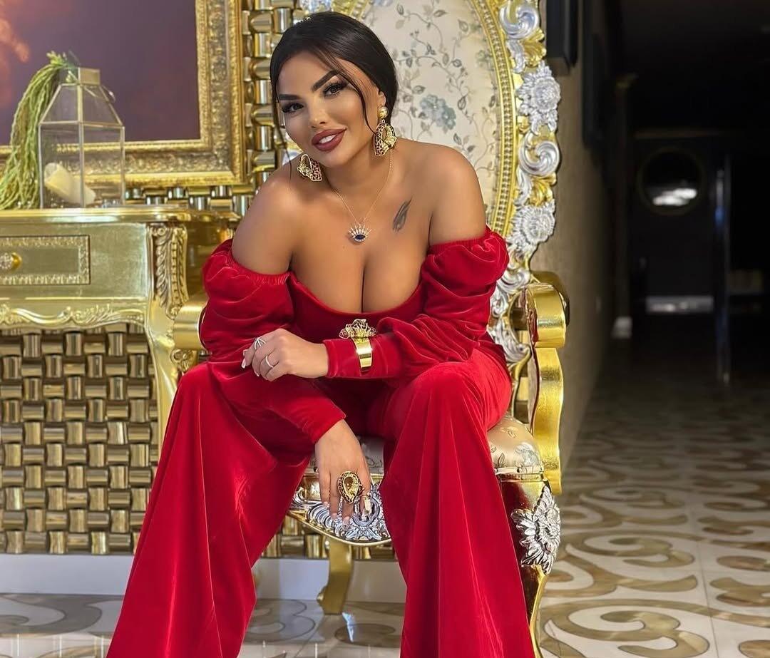 "Dostlarım var ki, görüntülü yığır, kartıma pul atırlar”