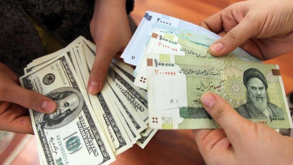 İranda dolların məzənnəsi rekord vurdu