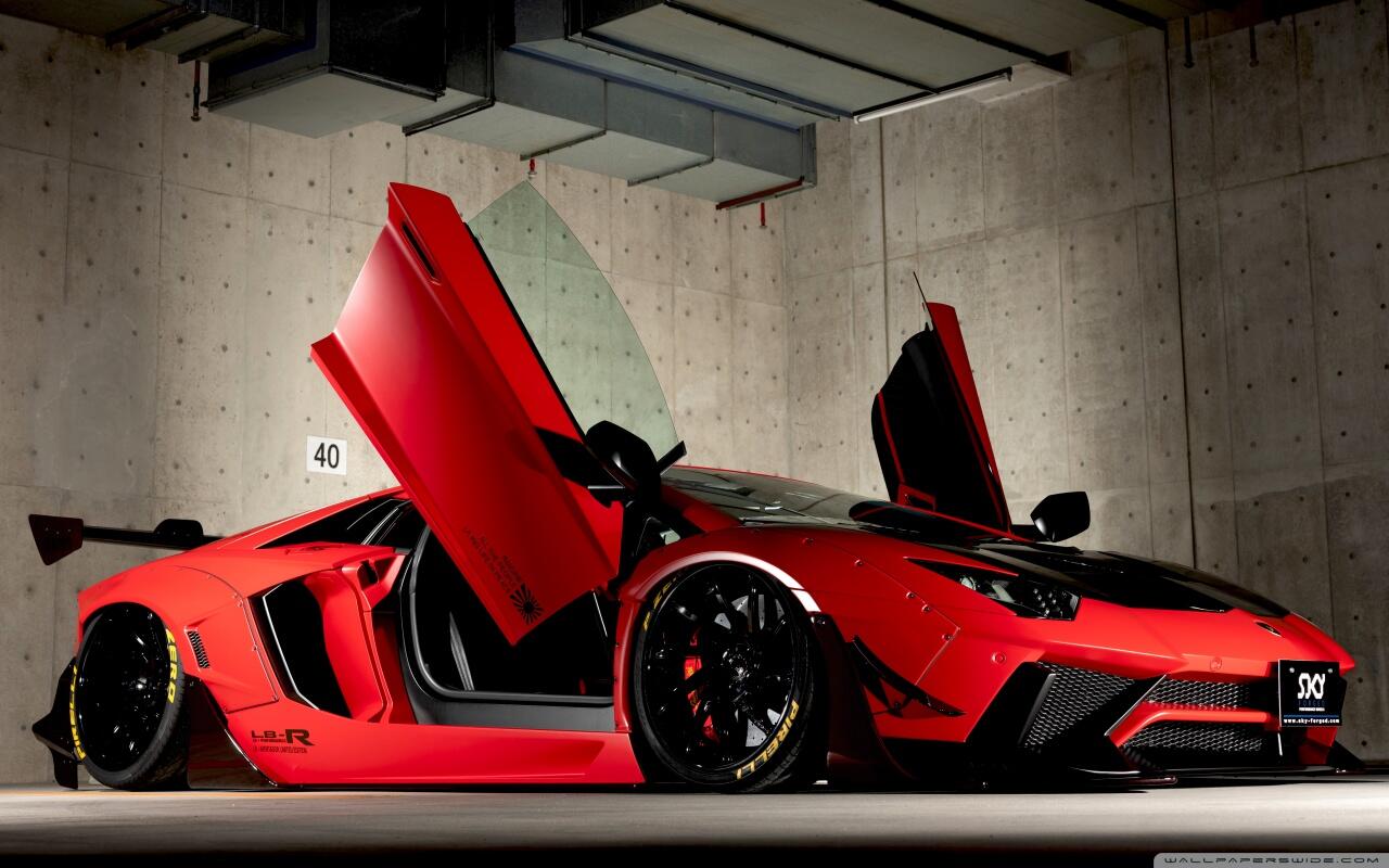 Azərbaycanda ata 5 yaşlı qızına “Lamborghini” ALDI  VİDEO