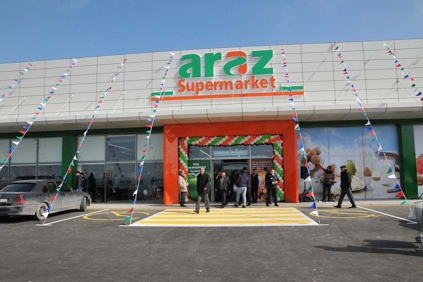 Araz marketdə
