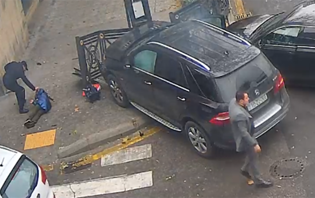 Azyaşlı vuruldu, d&uuml;ş&uuml;b o biri s&uuml;r&uuml;c&uuml; ilə dava etdi 