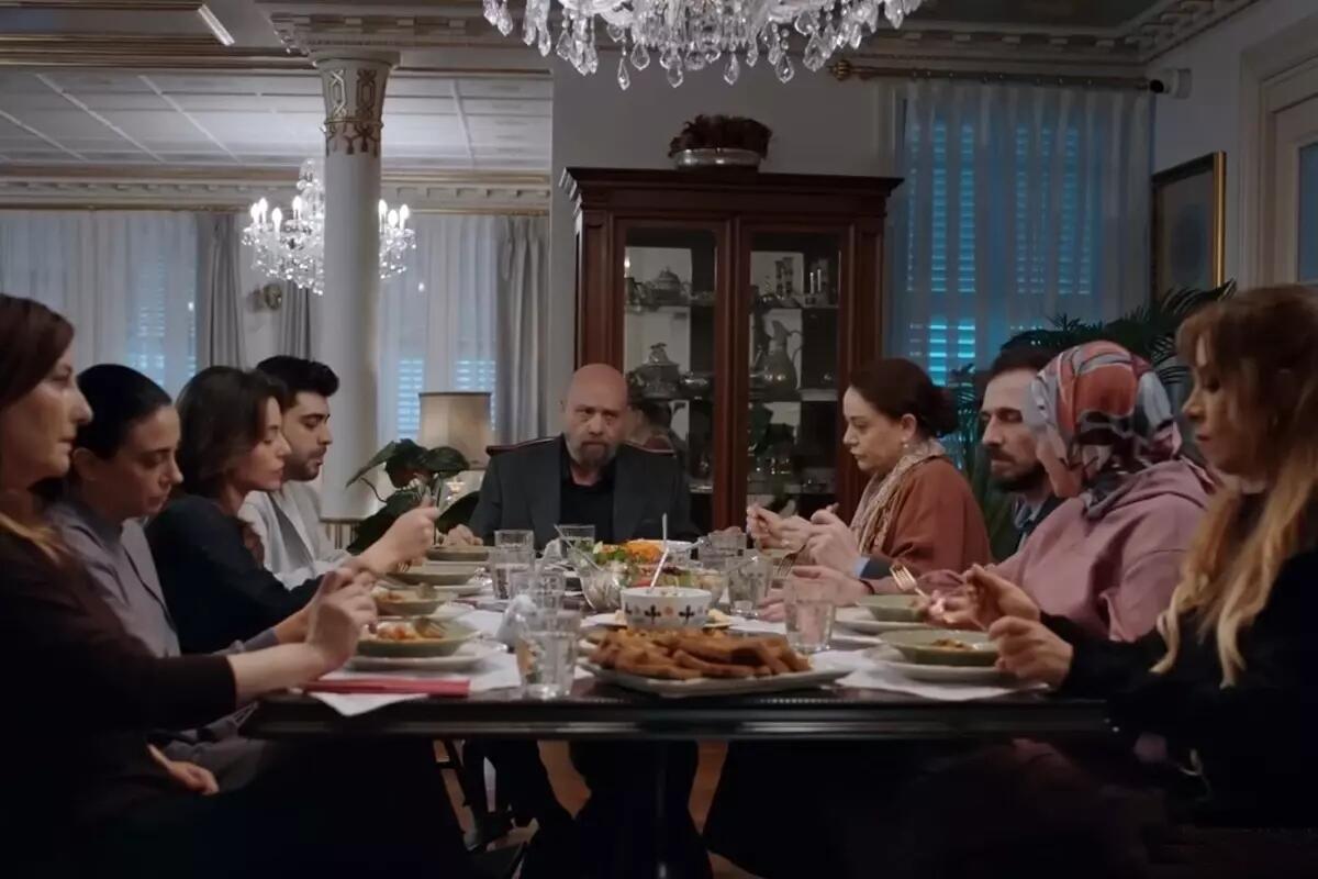 “Kızılcık Şerbeti”ndə “gigiyena” iddiası: Aktyor serialdan ayrıldı 