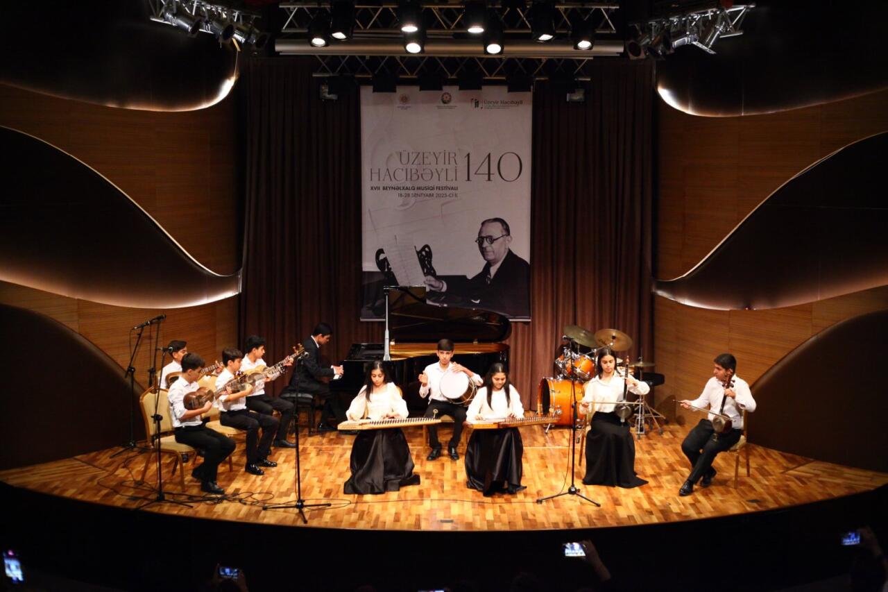 Beynəlxalq Muğam Mərkəzində “Gənclərə dəstək” layihəsi iştirakçılarının konserti təqdim edilib  FOTO