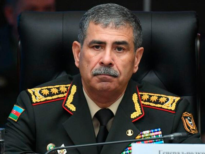 Zakir Həsənov iclas ke&ccedil;irdi, tapşırıqlar verdi