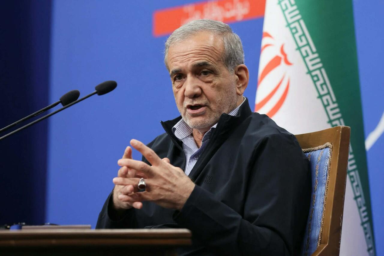 Pezeşkiandan &ouml;lkədəki son vəziyyətlə bağlı A&Ccedil;IQLAMA