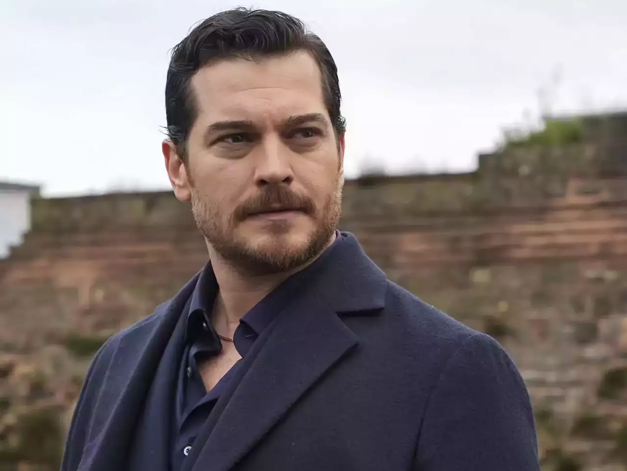 Məşhur aktyor &ldquo;Arka Sokaklar&rdquo;da "masovka" kimi &ccedil;əkilibmiş... 