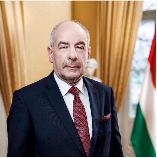 Macarıstan Prezidenti İlham Əliyevi təbrik edib
