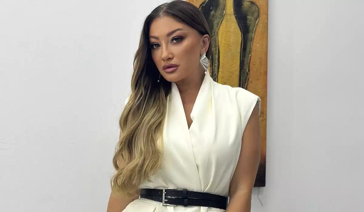 Zümrüd efirdə ağladı: “Qızım 10 ildir ki, atası ilə görüşmür”  VİDEO