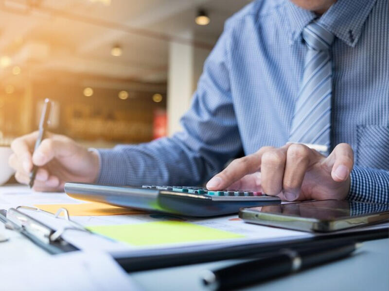 Kreditə görə zamin duran şəxsin ölkədən çıxışına qadağa qoyula bilər? 