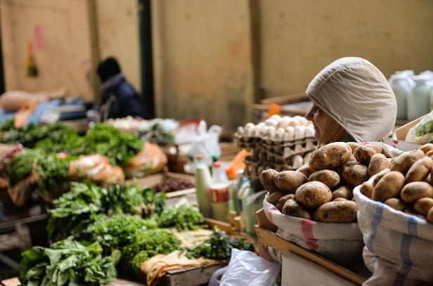 Axşam saatlarında bazarlarda bu məhsullar ucuz satılır  CƏDVƏL