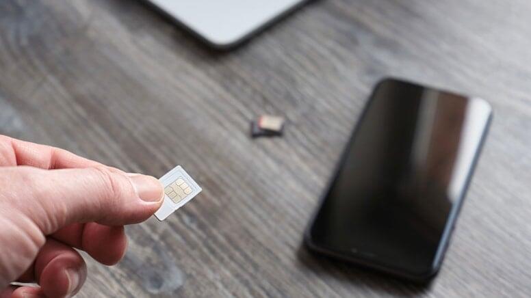 Yeni dövr başladı: SİM kartlar tarix olur