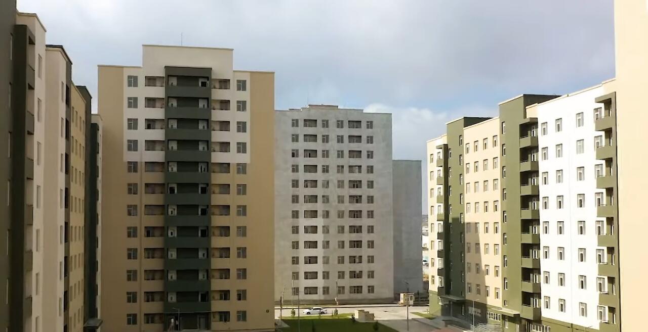 Bakıda aylığı 207 manata satılan mənzillərın görüntüləri  Almağa dəyərmi?  ARAŞDIRMA  FOTO  VİDEO