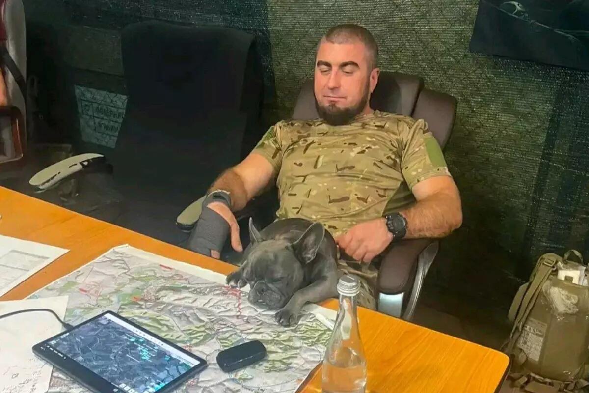 Ukraynalı komandirdən böyük səhv  FOTOya baxan kimi bilinir