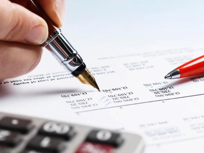 “Xidmət müqaviləsi” altında böyük fırıldaqlar olur  Hüquqşünasdan XƏBƏRDARLIQ