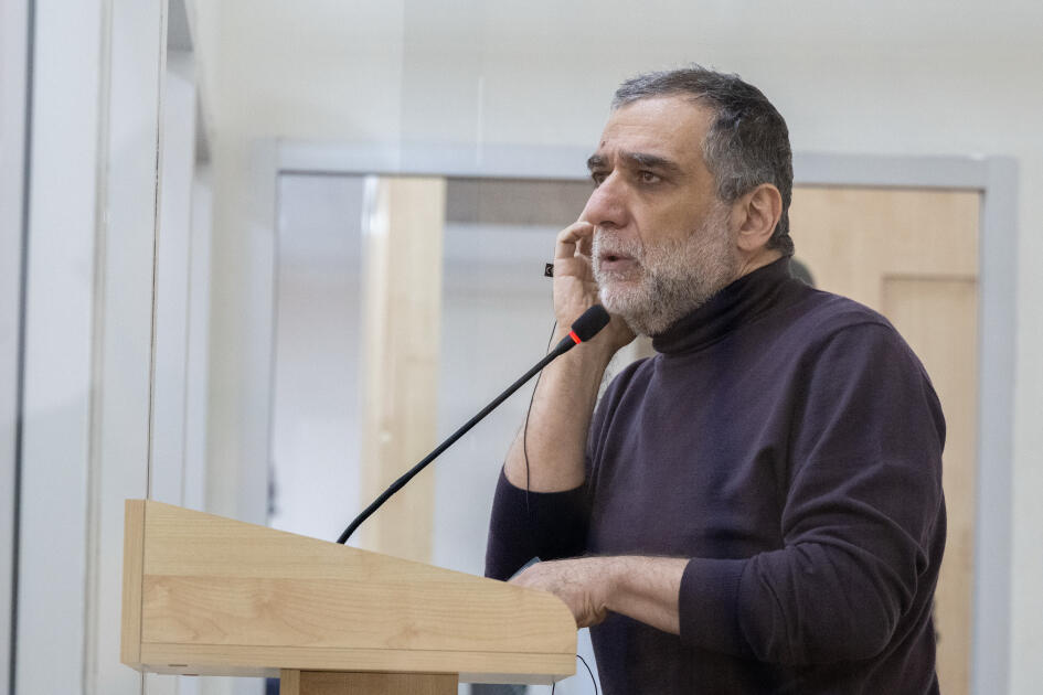 Vardanyan F&uuml;zulinin şeirini OXUDU