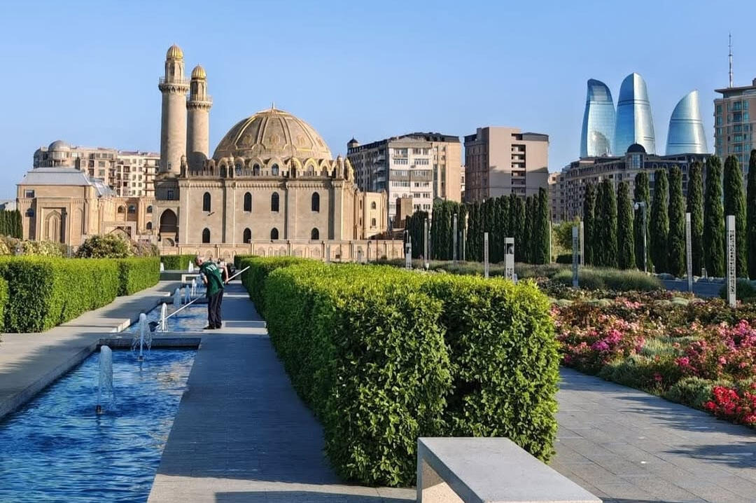 Bakının qəlbində yaşıl inqilab: Mərkəzi Park