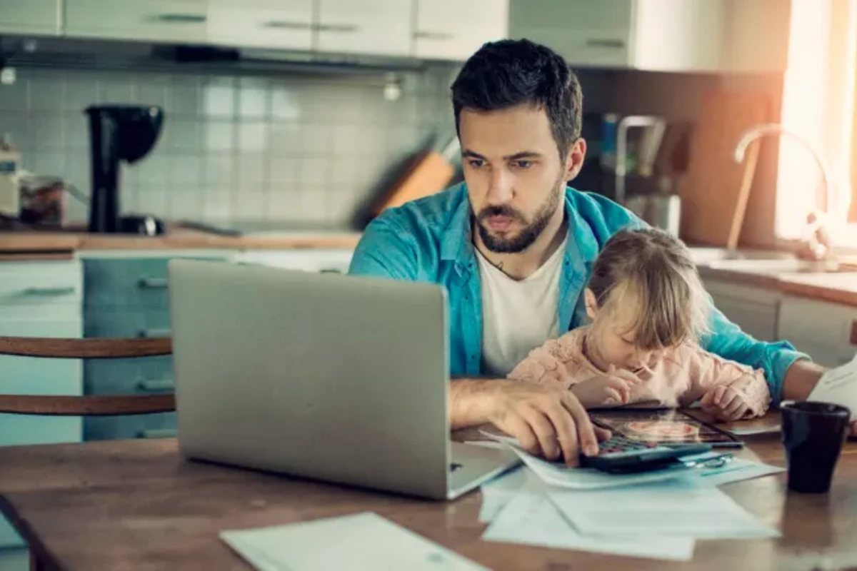 Distant işləmək qanuniləşir