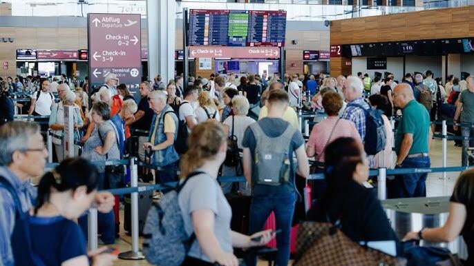 Bütün hava limanları fəaliyyətini dayandırdı  Bu ölkədə