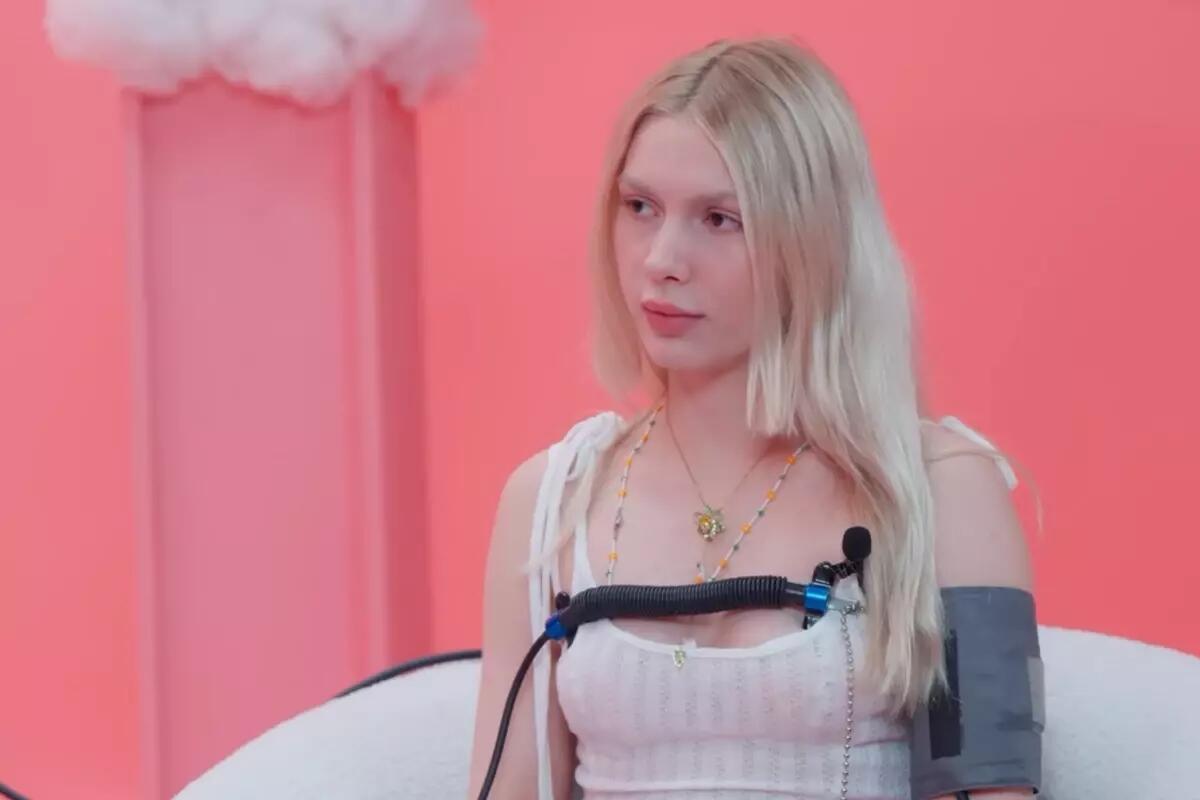 Aleyna Tilki: “Gündə 17 saat işləyirdim, bədənim kilidləndi, məni ailəmin əlindən almaq istəyirdilər” 